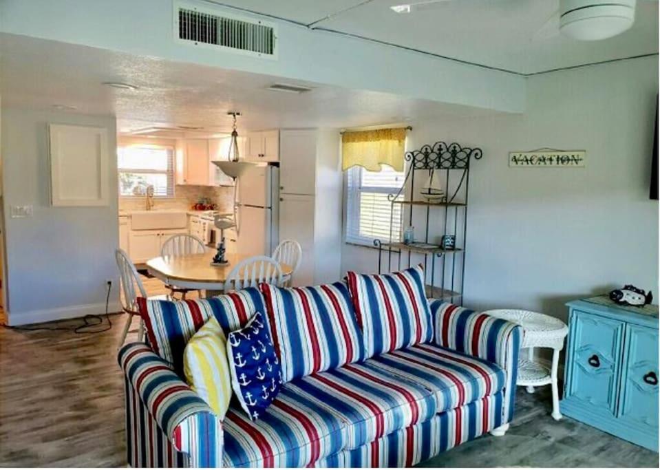 Condo By The Sea! Cocoa Beach Exteriör bild